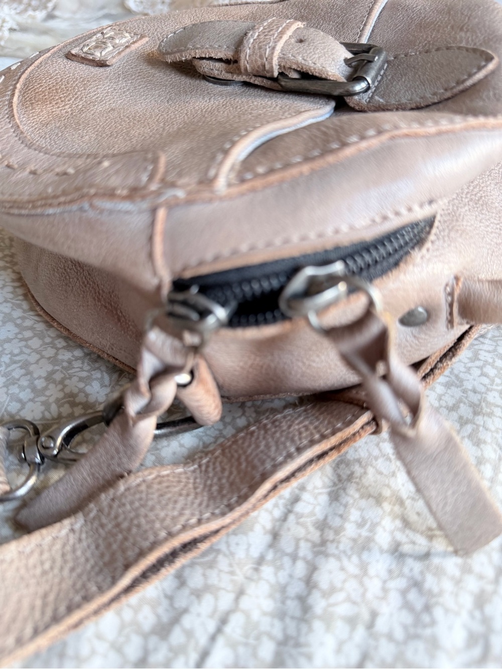 BED|STU Circular Mini Crossbody in Blush Taupe - Picture 4 of 10
